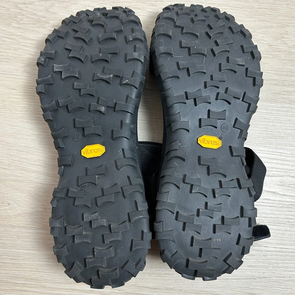 Camper men black